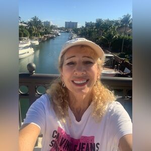 Meet your Posher, Galina